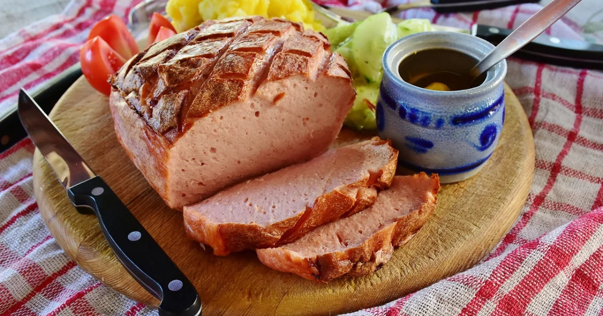 Lipton Onion Soup Meatloaf: